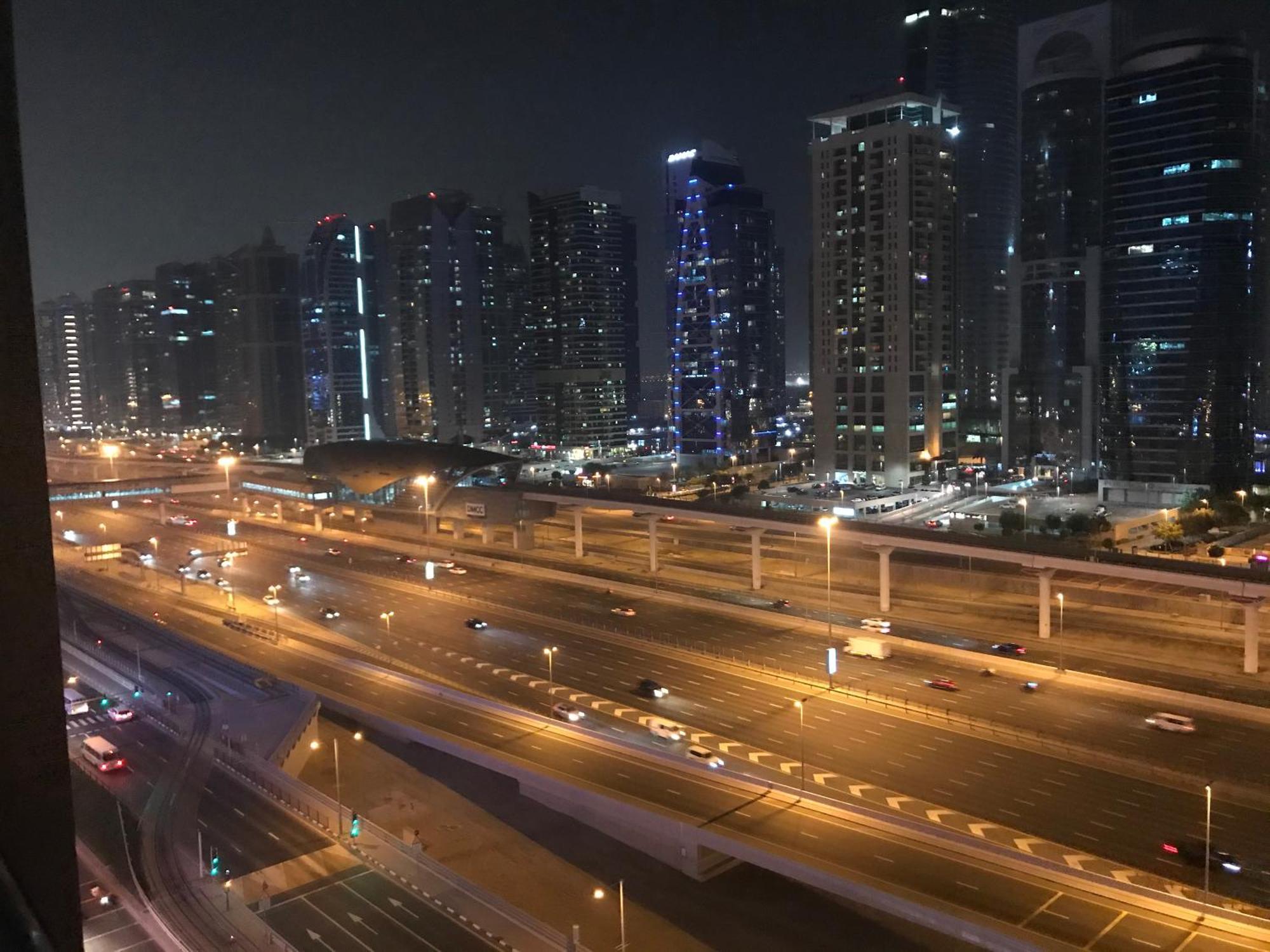 Appartamento The S Dubai Esterno foto